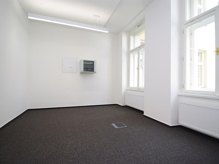Комерційне приміщення в оренду, 154 м² (10 з 17)