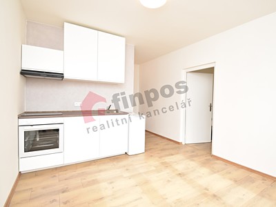 Pronájem bytu 1+1 37 m²