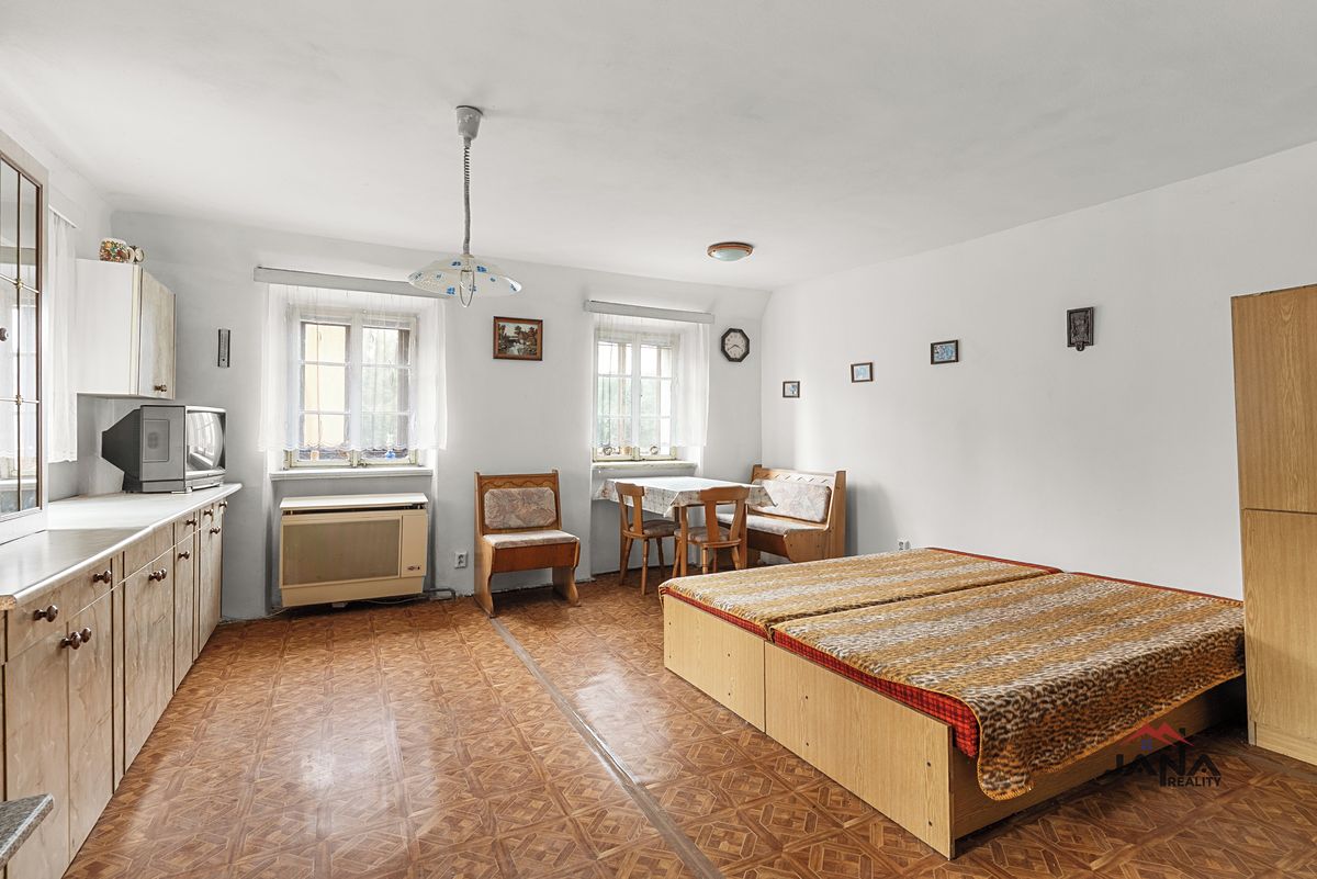 Prodej rodinného domu 90 m², pozemek 505 m² – fotografie 4