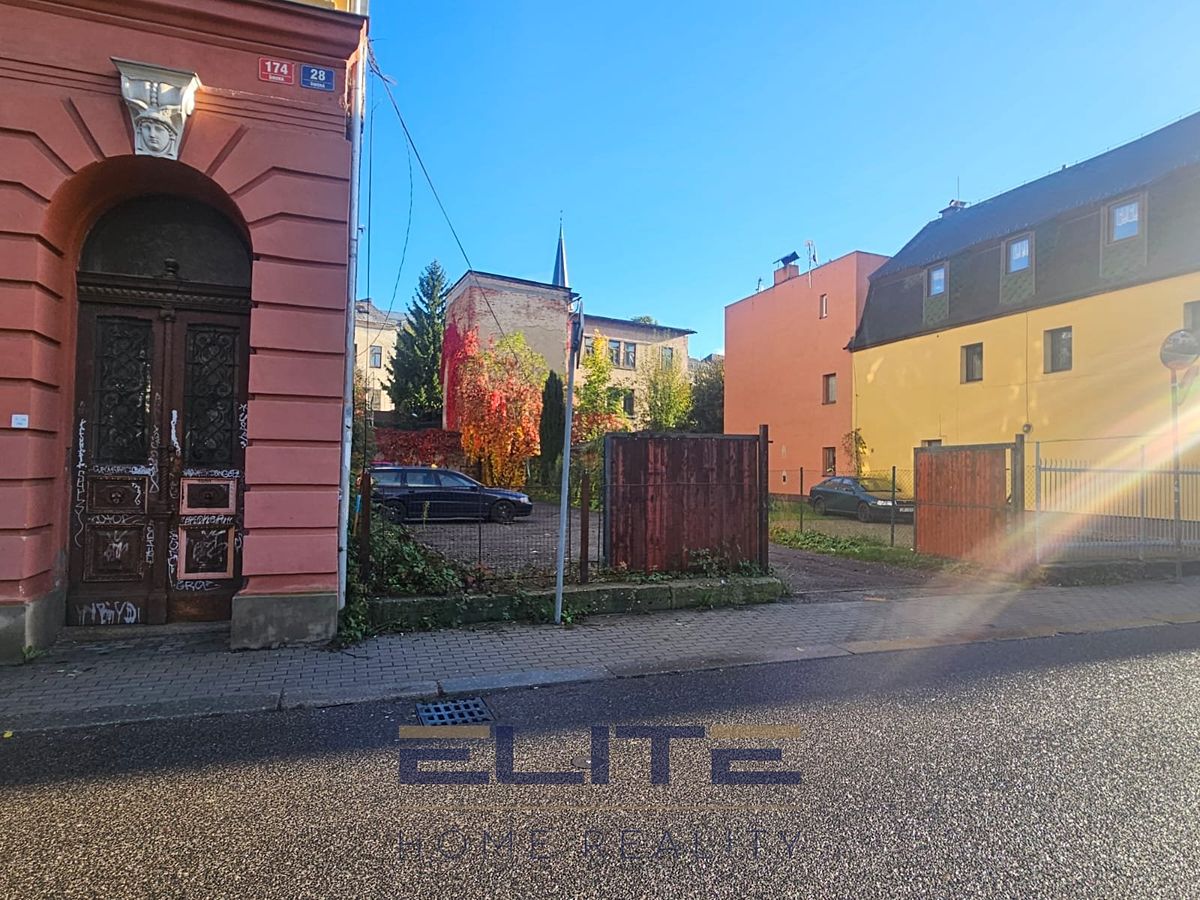Pronájem garážového stání 15 m² – fotografie 3