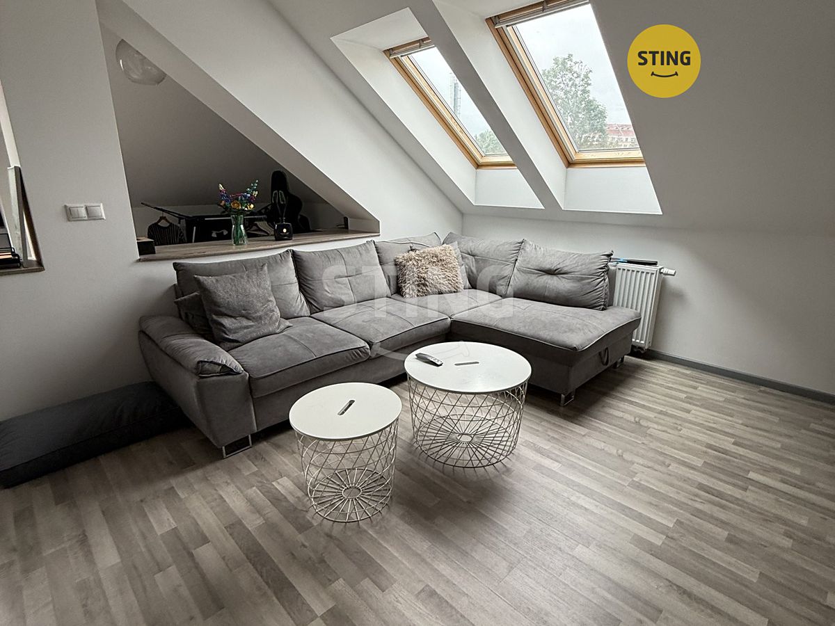 Pronájem bytu 2+kk 60 m²