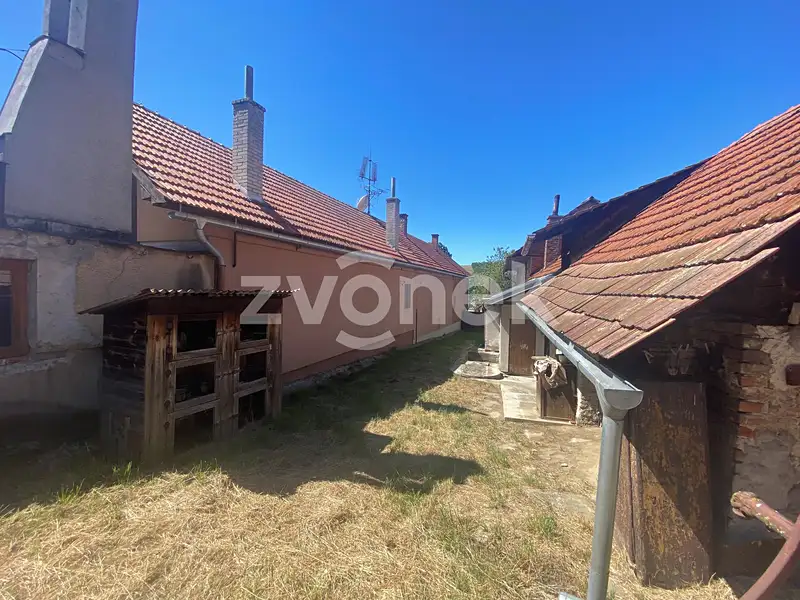 Prodej rodinného domu 100 m², pozemek 2453 m², Vlachovice – náhled fotky 3
