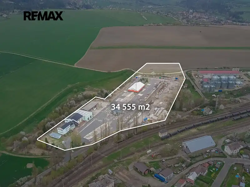 Prodej výrobní haly, prostoru 2224 m², Okříšky – náhled fotky 1
