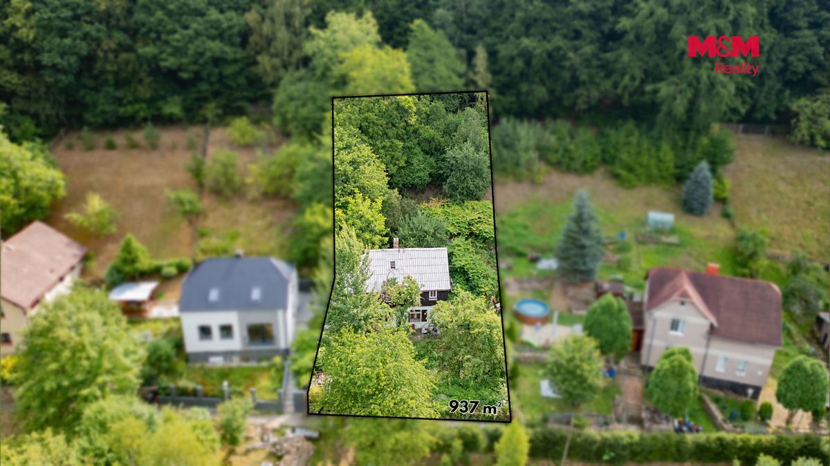 Prodej rodinného domu 238 m², pozemek 425 m² – fotografie 2