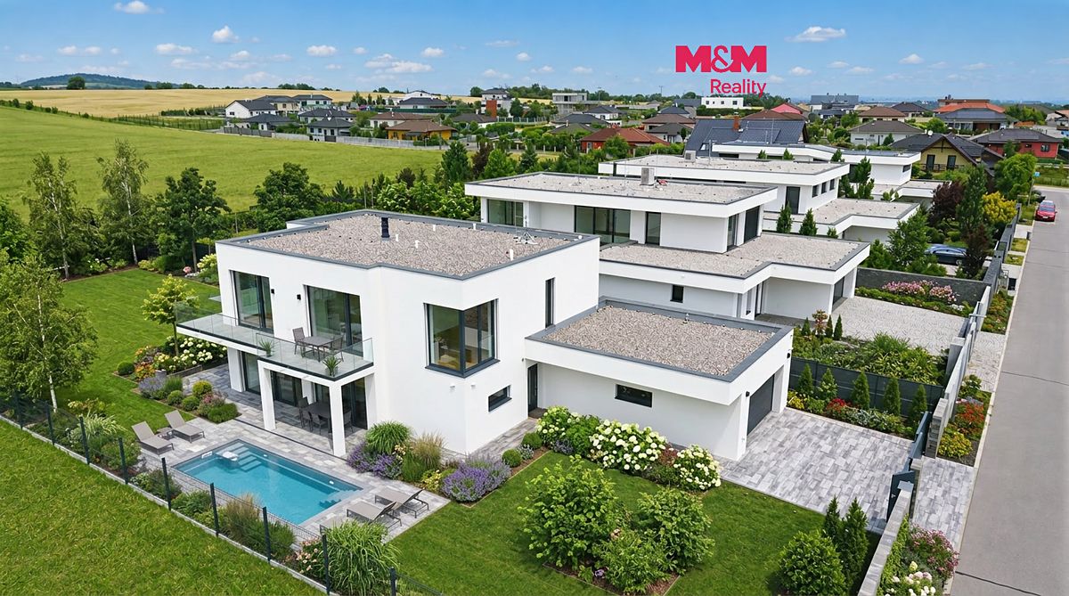 Prodej rodinného domu 233 m², pozemek 1329 m²
