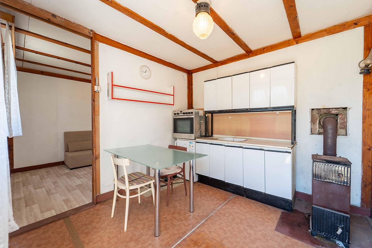 Prodej chaty 16 m², pozemek 722 m² – fotografie 3