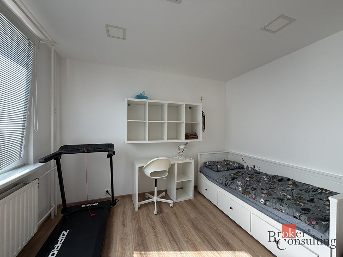 Pronájem bytu 3+1 65 m² – fotografie 5