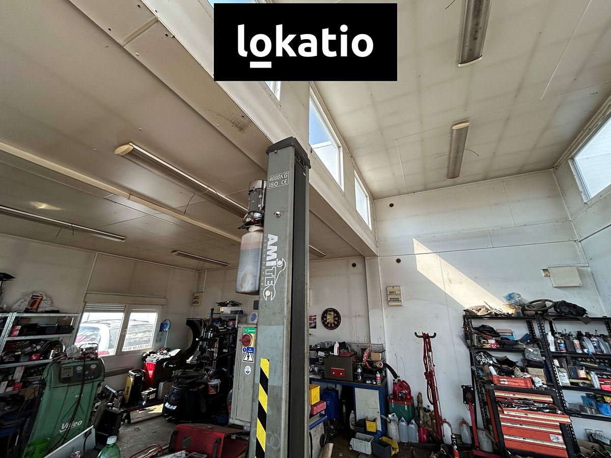 Pronájem komerčního pozemku 1122 m² – fotografie 4