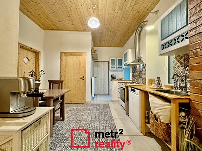 Prodej  rodinného domu 400 m², pozemek 3 894 m²