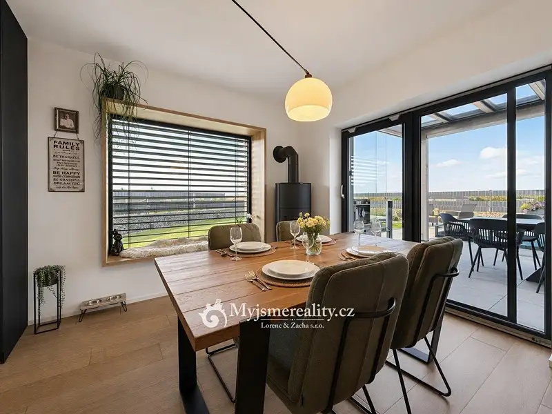 Prodej rodinného domu 110 m², pozemek 381 m², Nový Šaldorf-Sedlešovice – náhled fotky 3