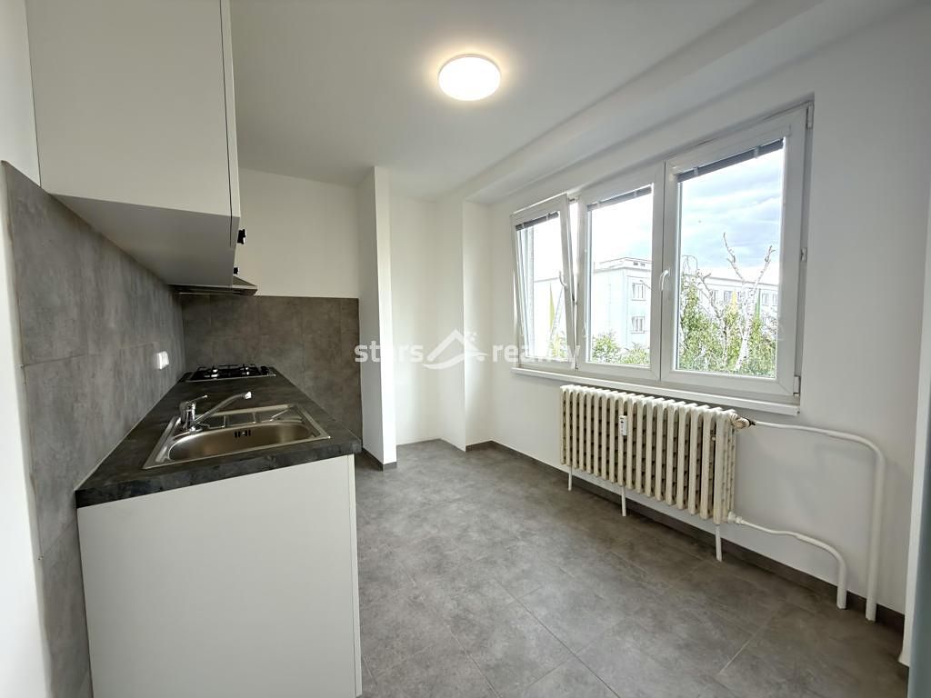 Pronájem bytu 2+1 56 m² – fotografie 4