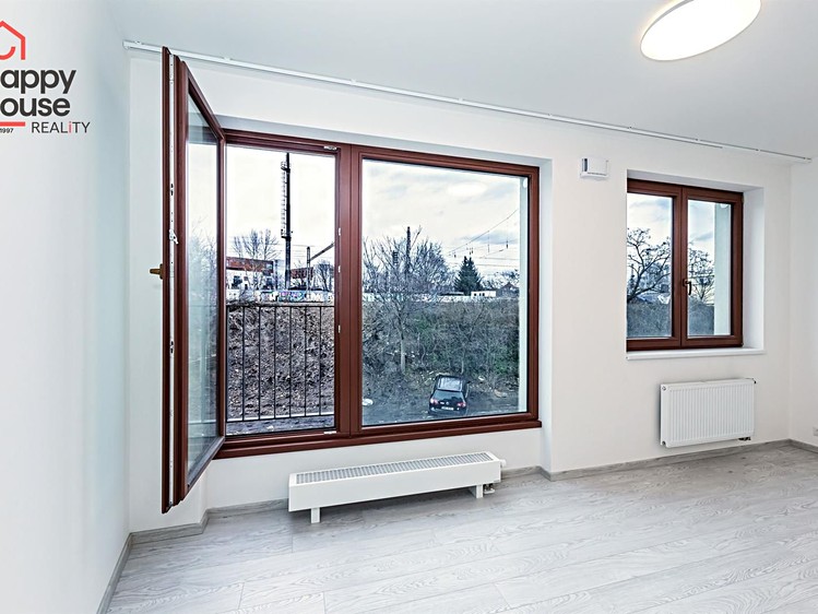 Pronájem bytu 2+kk, 50 m² (1 z 23)