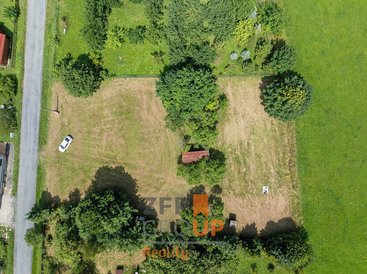 Prodej stavebního pozemku 2142 m² – fotografie 3