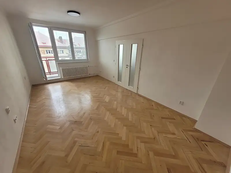 Pronájem bytu 3+kk 66 m², Kladno – náhled fotky 3