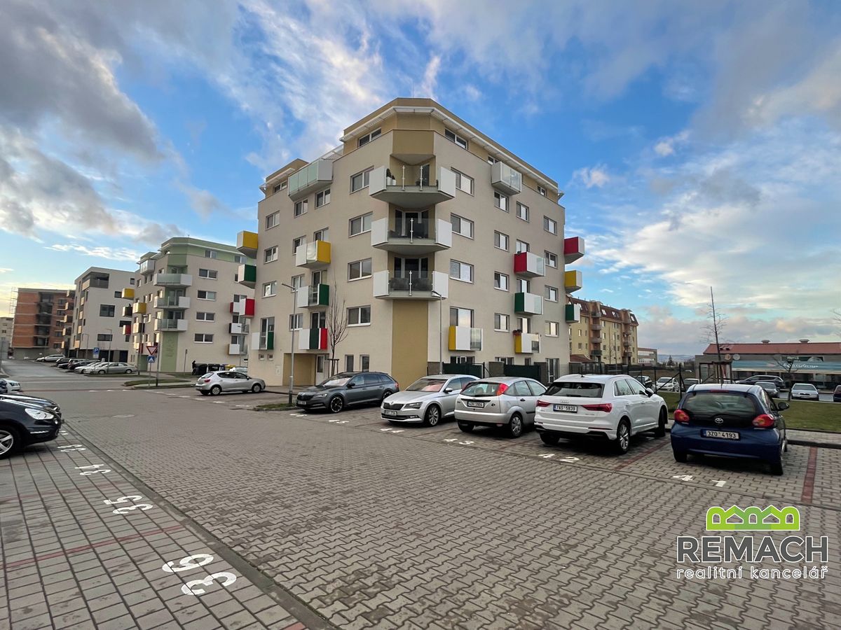 Pronájem bytu 2+kk 65 m²