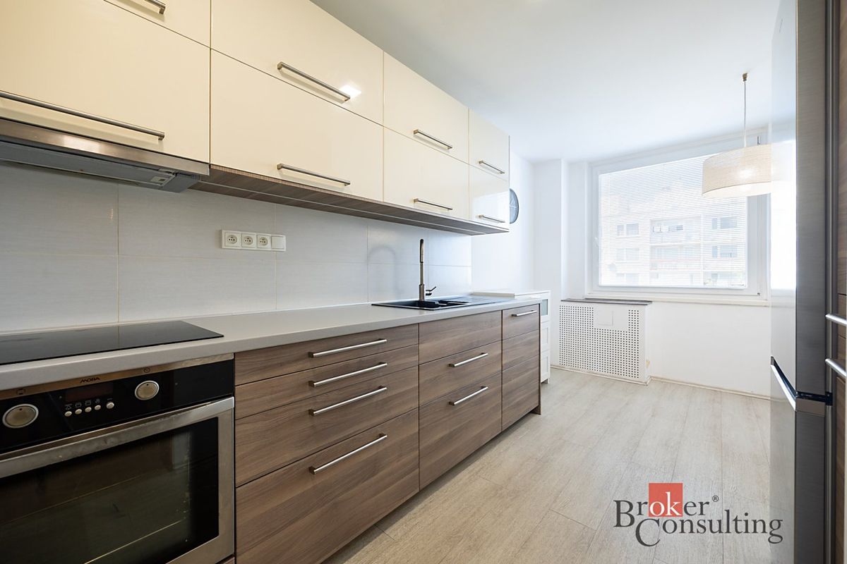 Pronájem bytu 3+1 74 m²