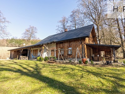 Prodej  rodinného domu 214 m², pozemek 1 881 m²