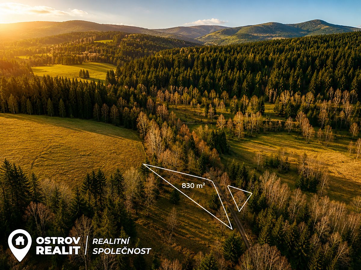 Prodej zahrady 830 m², Železná Ruda – fotka 1 z 3