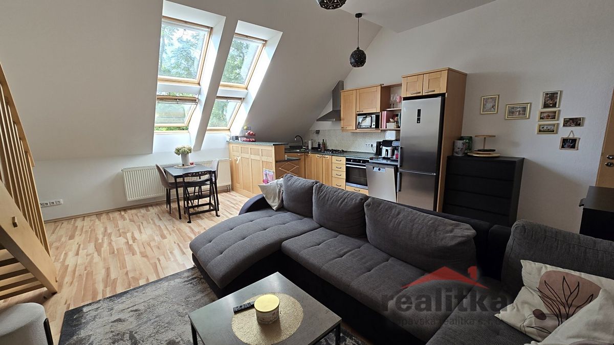 Prodej bytu 3+kk 98 m² – fotografie 4