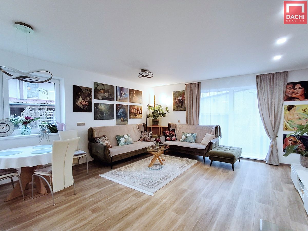 Prodej rodinného domu 150 m², pozemek 1764 m² – fotografie 5
