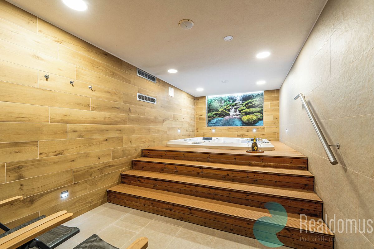 Prodej ubytovacího zařízení 953 m² – fotografie 3