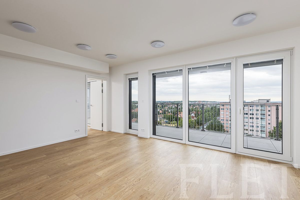 Pronájem bytu 2+kk 57 m²