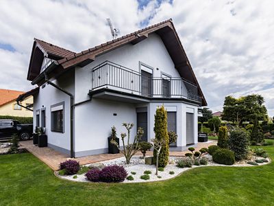 Prodej rodinného domu 195 m², pozemek 750 m²