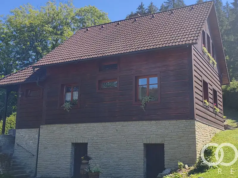 Prodej rodinného domu 128 m², pozemek 767 m², Velké Karlovice – náhled fotky 1