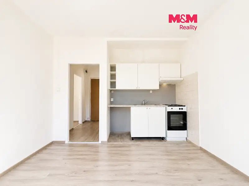 Pronájem bytu 1+1 32 m², Karviná – náhled fotky 1