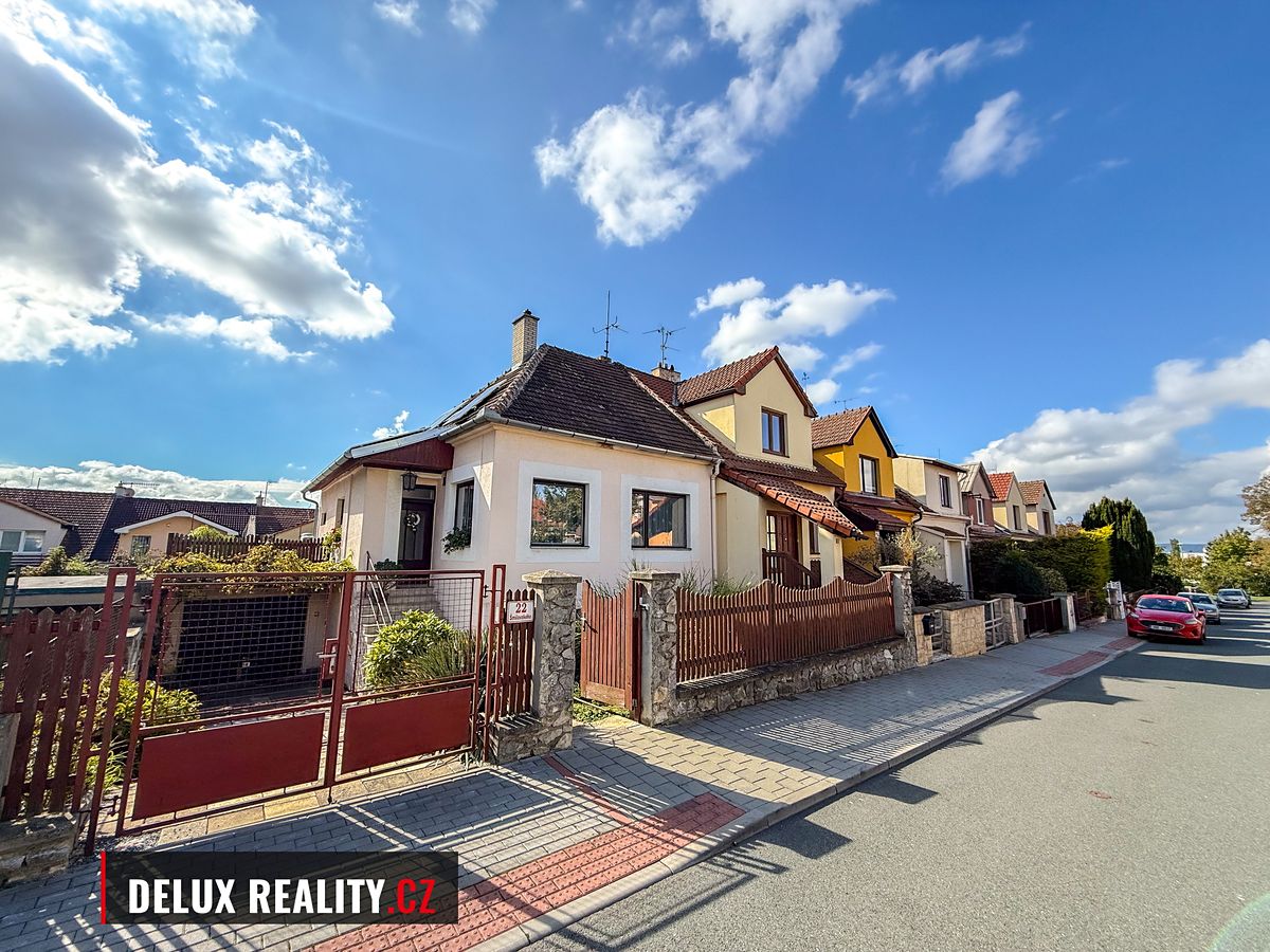Prodej rodinného domu 213 m², pozemek 207 m² – fotografie 5