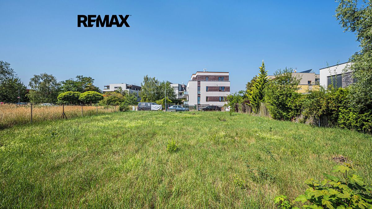 Prodej stavebního pozemku 719 m² – fotografie 4
