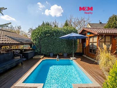Prodej rodinného domu 184 m², pozemek 802 m²