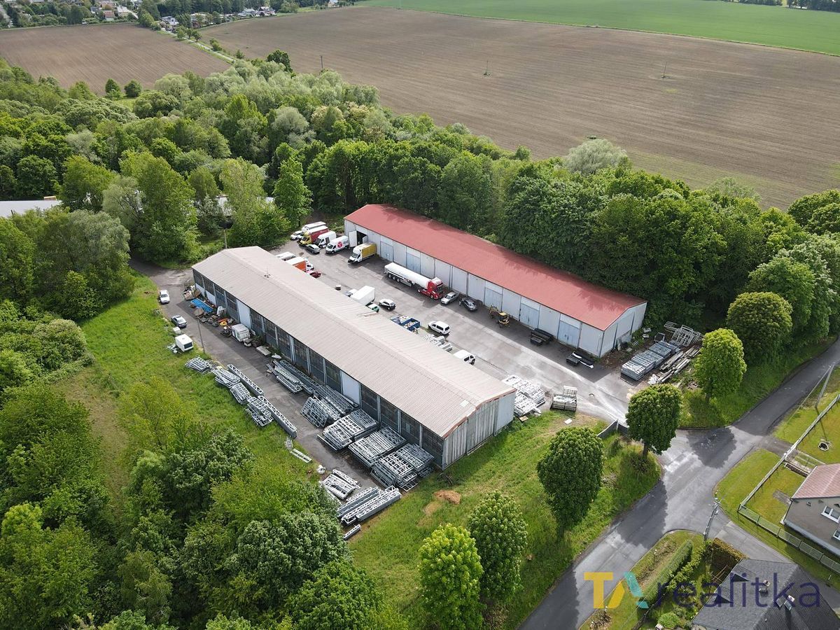 Pronájem skladového prostoru 384 m² – fotografie 2