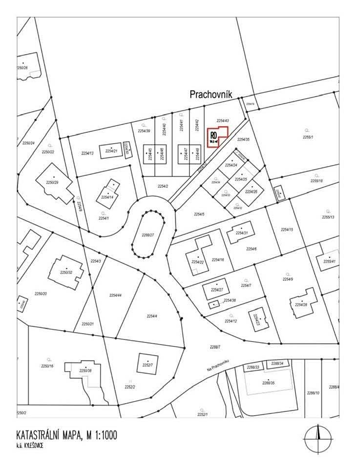 Prodej stavebního pozemku 702 m² – fotografie 2