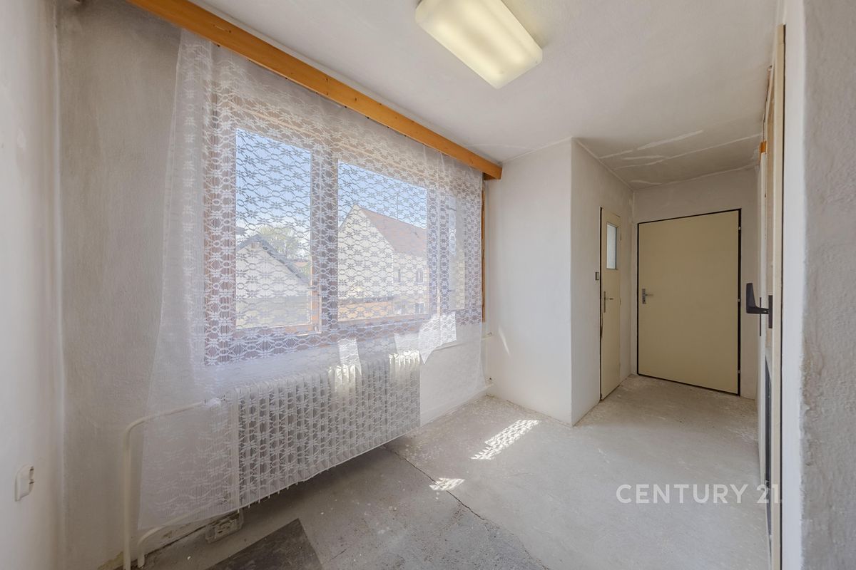 Prodej rodinného domu 160 m², pozemek 106 m² – fotografie 4