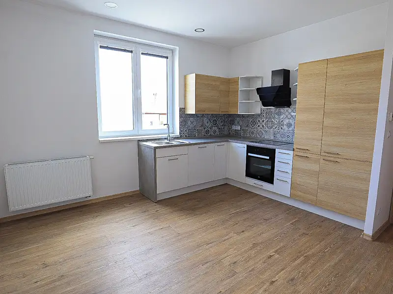 Pronájem bytu 2+kk 43 m², Písek – náhled fotky 1