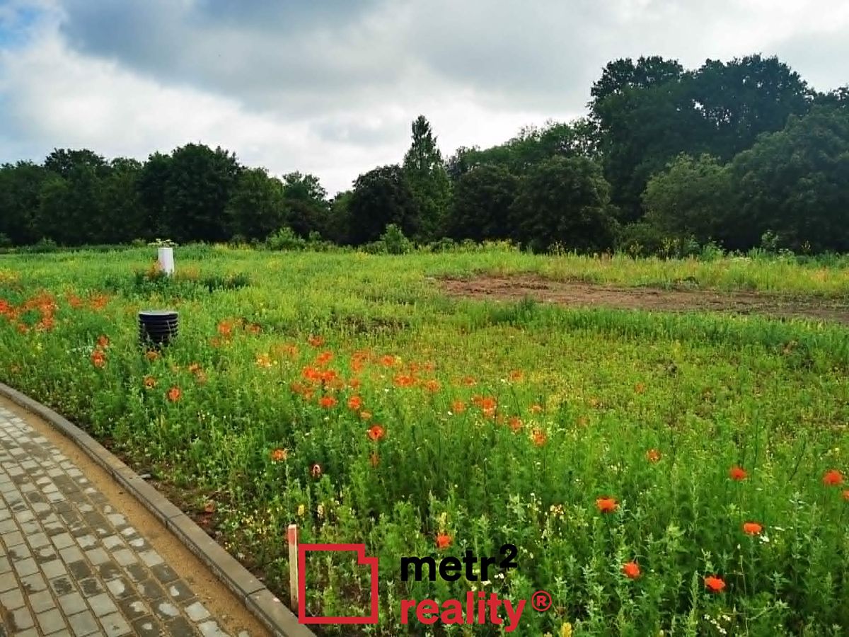 Prodej stavebního pozemku 772 m² – fotografie 2