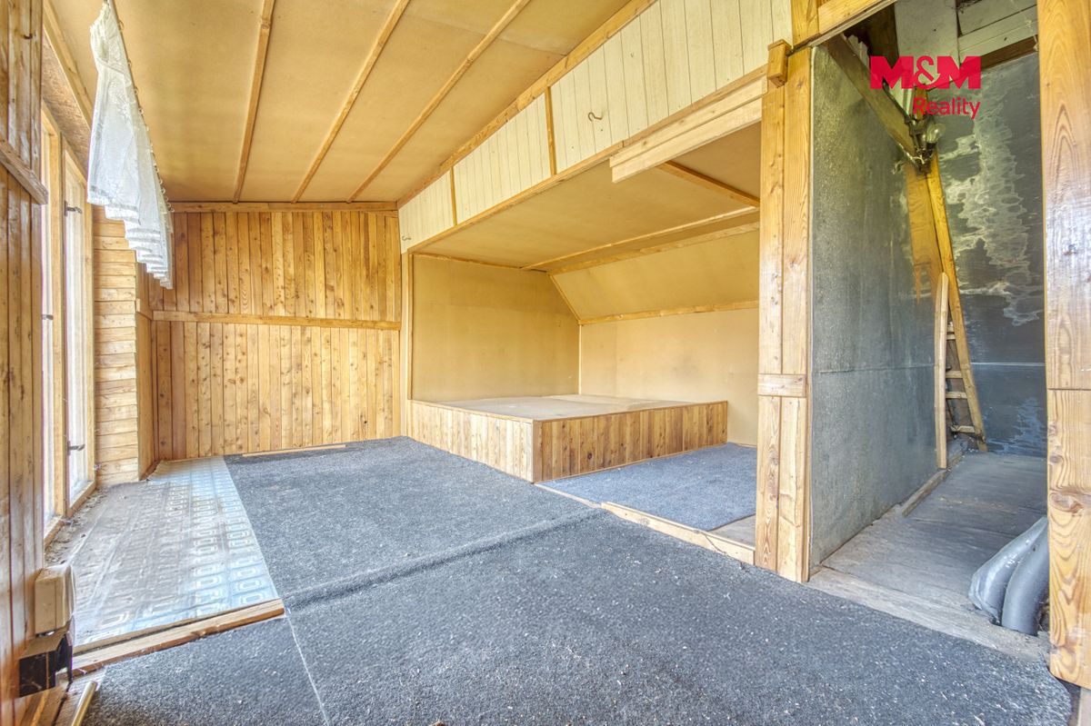 Prodej rodinného domu 180 m², pozemek 341 m² – fotografie 3
