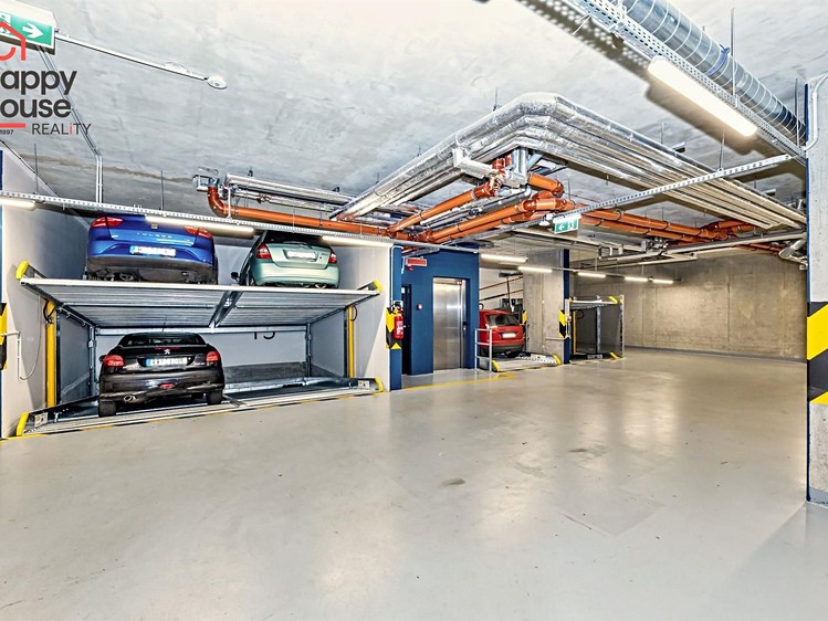 Pronájem bytu 2+kk, 50 m² (17 z 23)