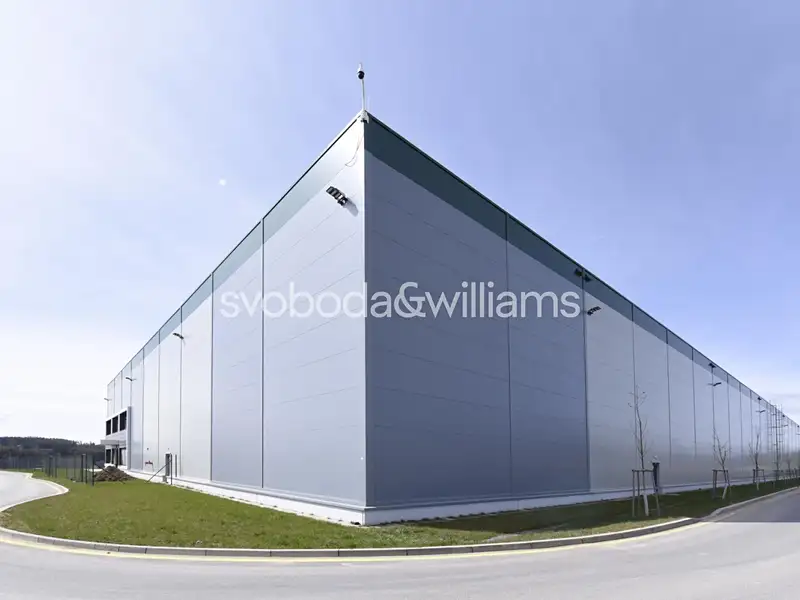 Pronájem výrobní haly, prostoru 5943 m², Ostředek – náhled fotky 2