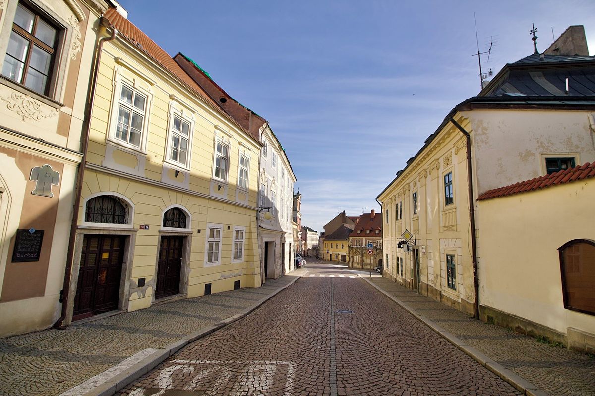 Prodej činžovního domu 365 m² – fotografie 3