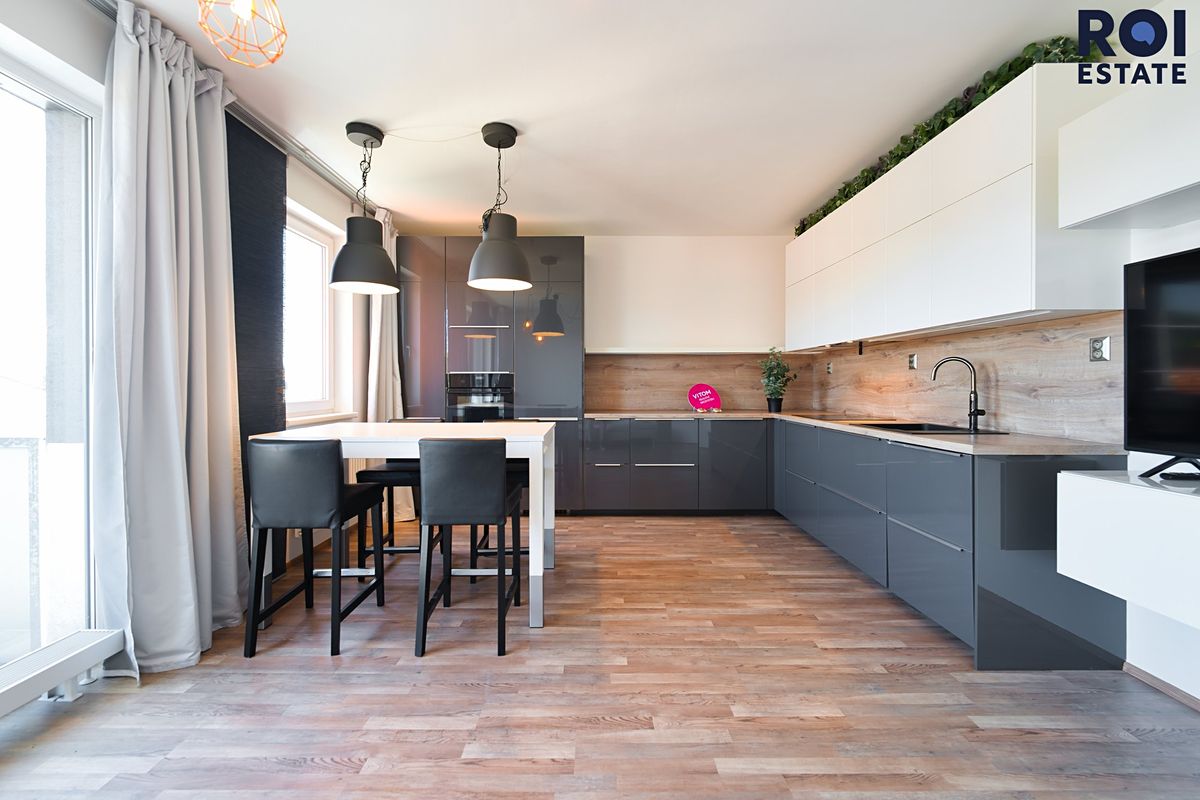 Pronájem bytu 2+kk 62 m²