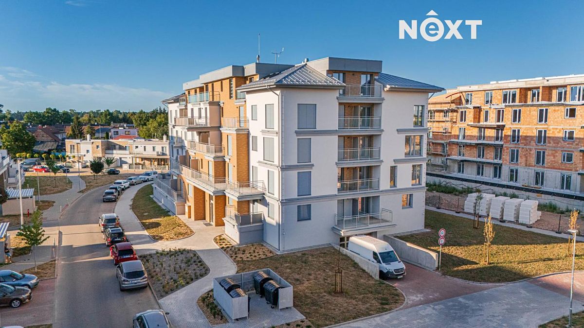 Pronájem bytu 2+kk 97 m²