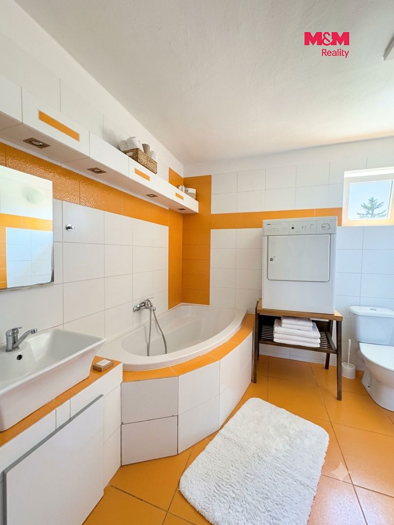 Prodej rodinného domu 155 m², pozemek 1163 m² – fotografie 5