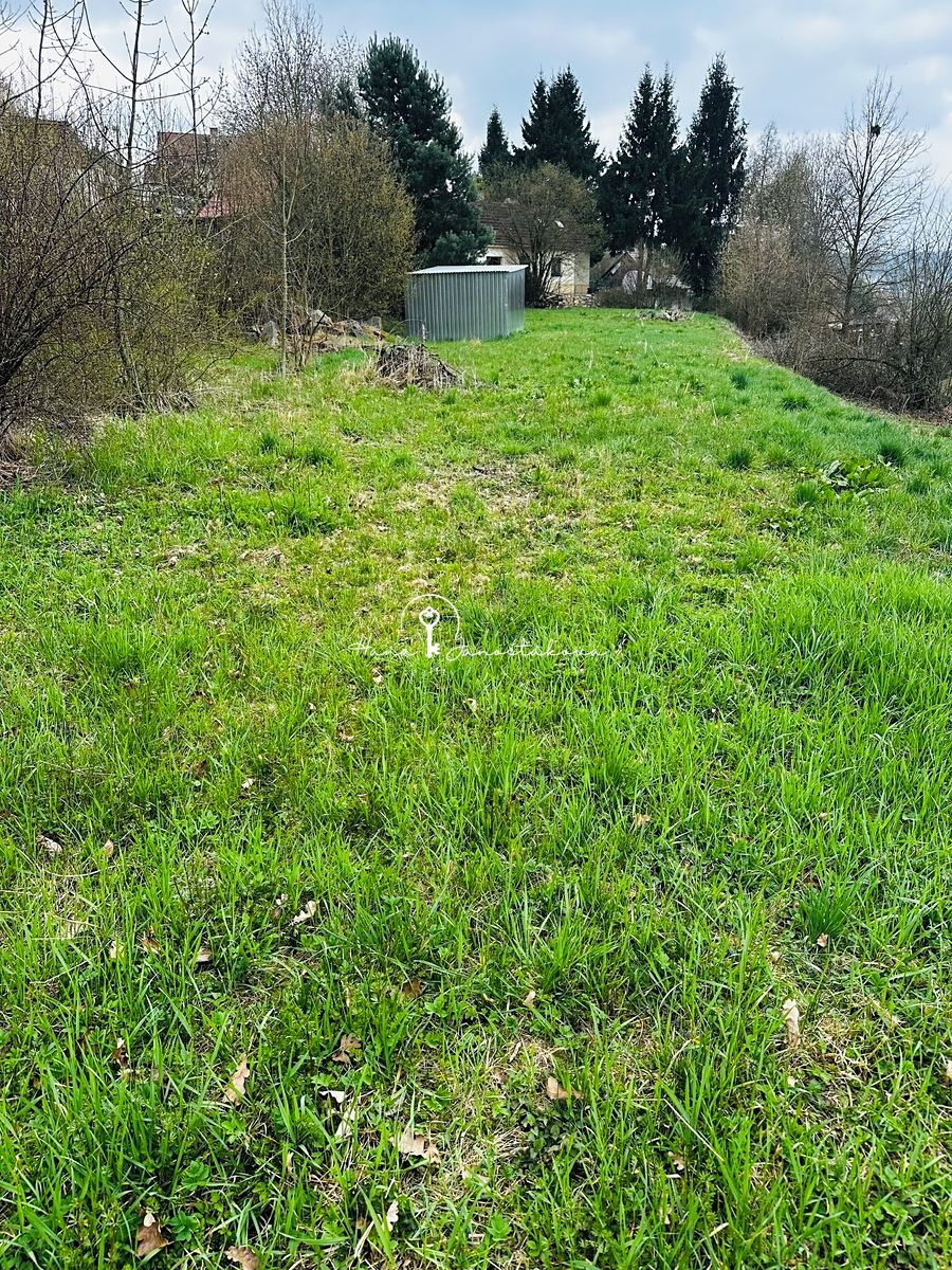 Prodej stavebního pozemku 2291 m², Týn nad Vltavou – fotka 1 z 3