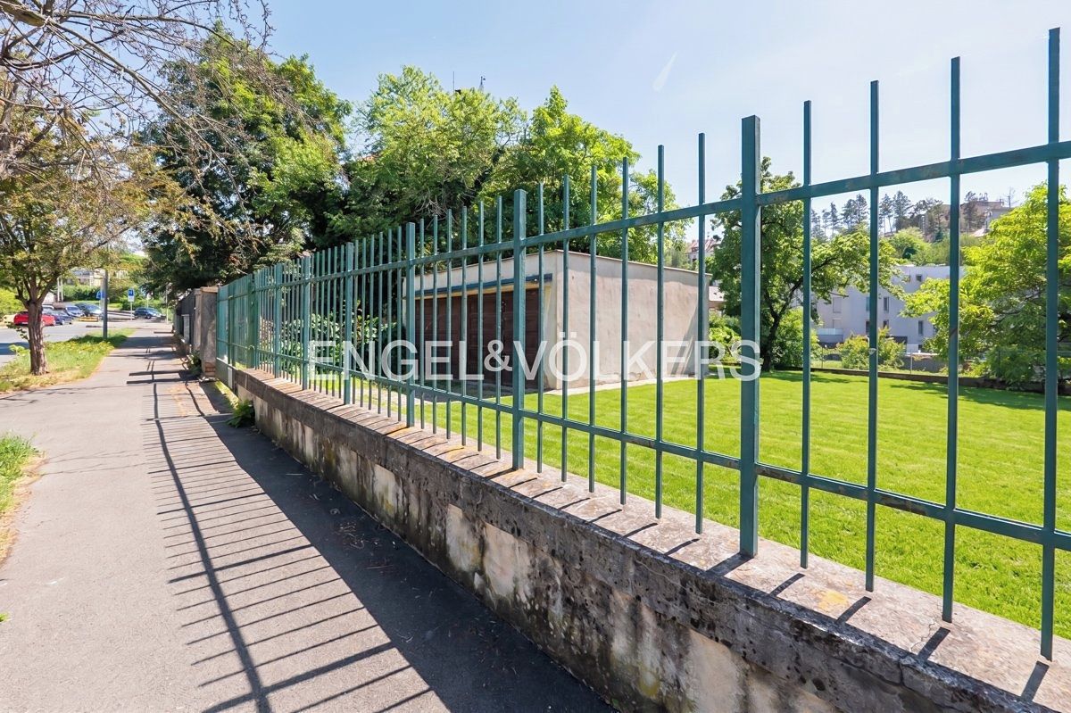 Prodej stavebního pozemku 260 m² – fotografie 5