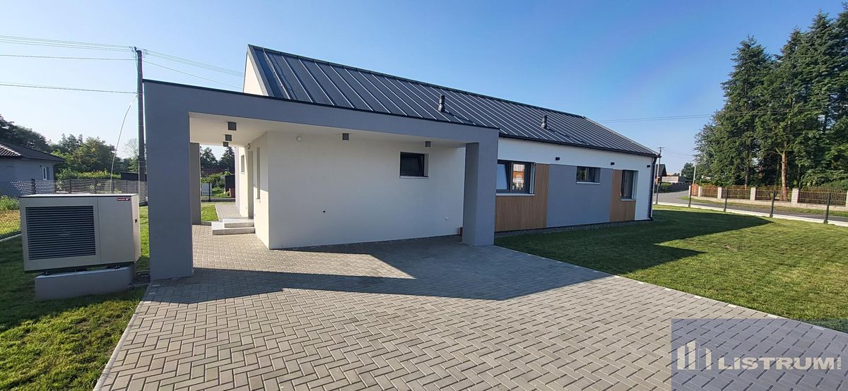 Prodej rodinného domu 146 m², pozemek 990 m² – fotografie 4