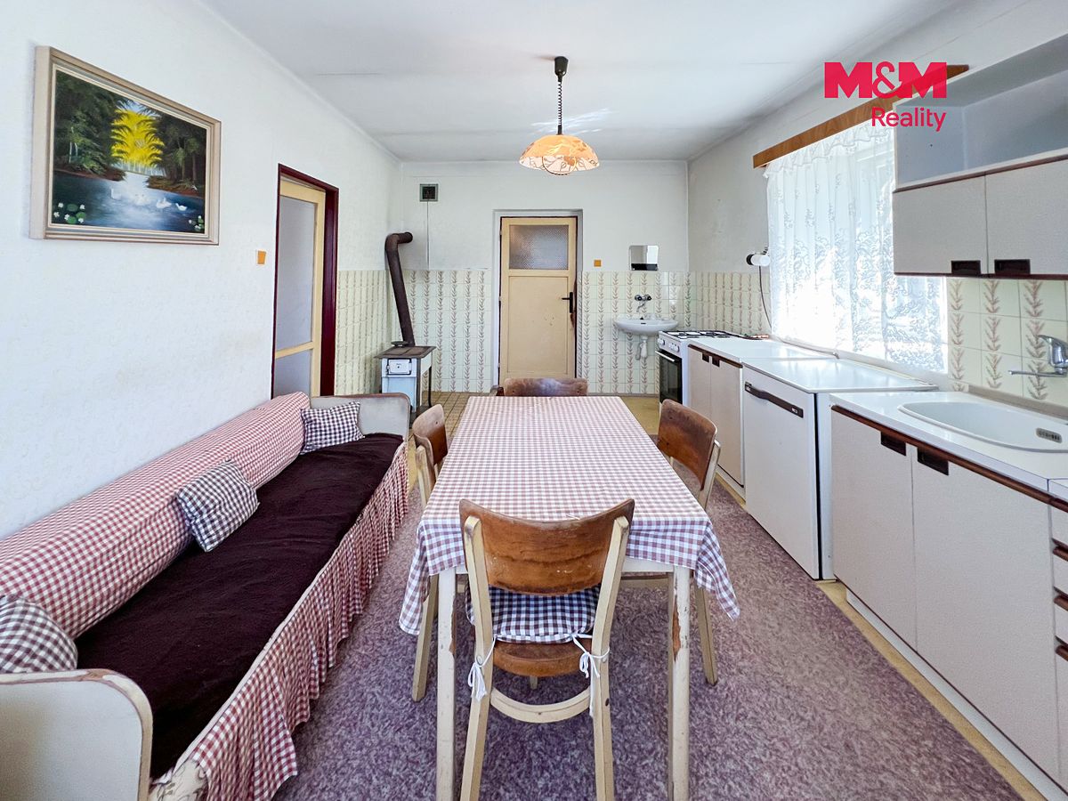 Prodej rodinného domu 98 m², pozemek 1534 m² – fotografie 3