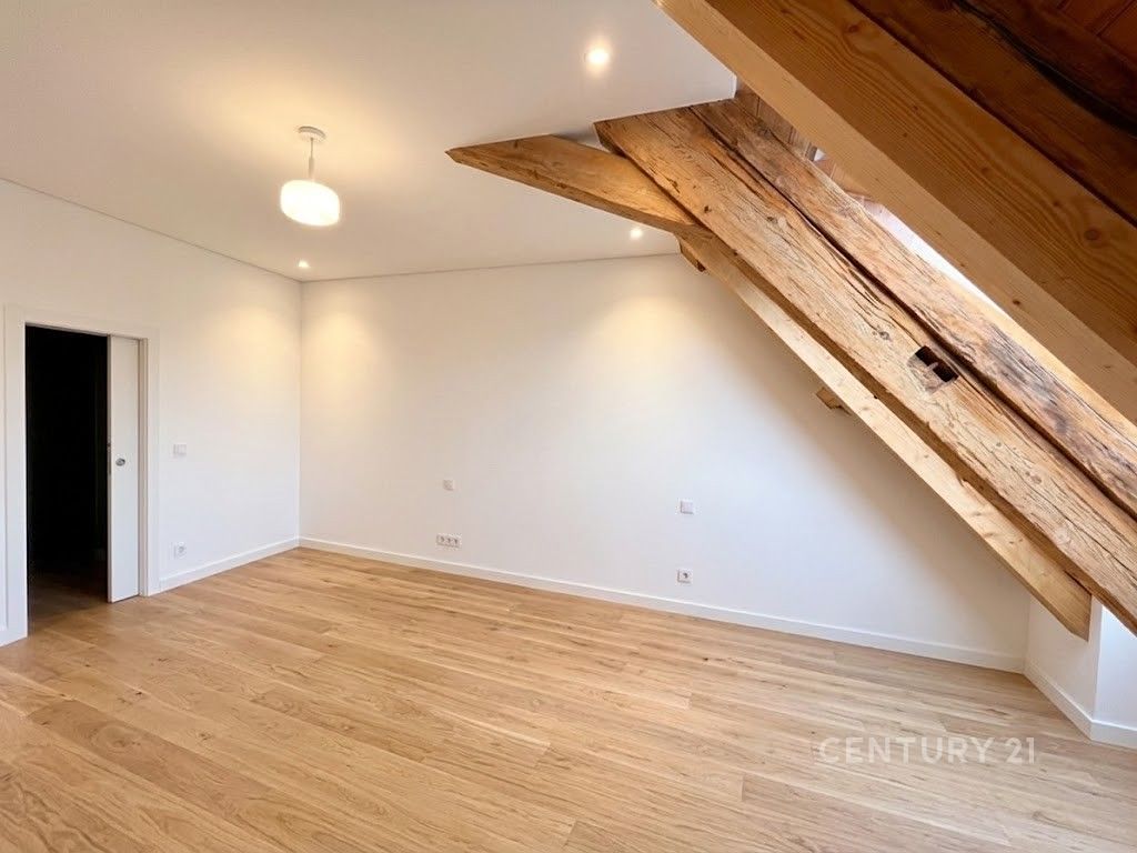 Pronájem kanceláře 154 m² – fotografie 3