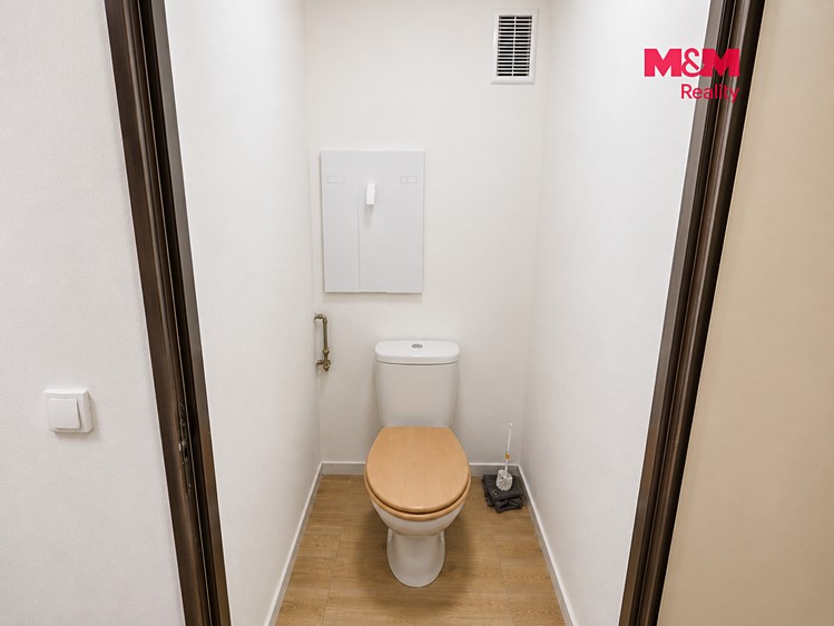 Pronájem bytu 2+1, 53 m² (6 z 11)